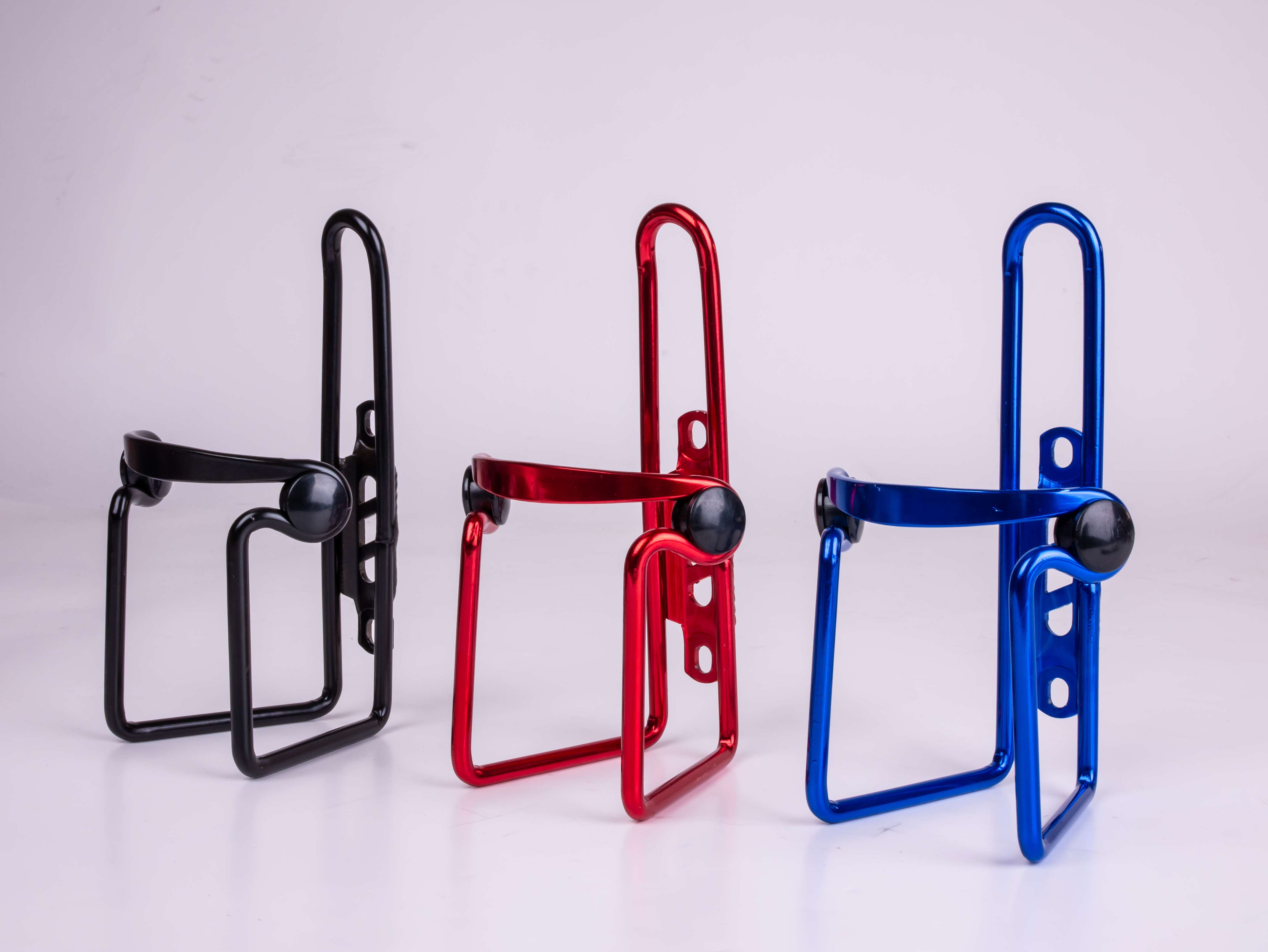 Флягодержатель на раму алюм. с пластик упорами, красный анодированный T-16 red T-16 red