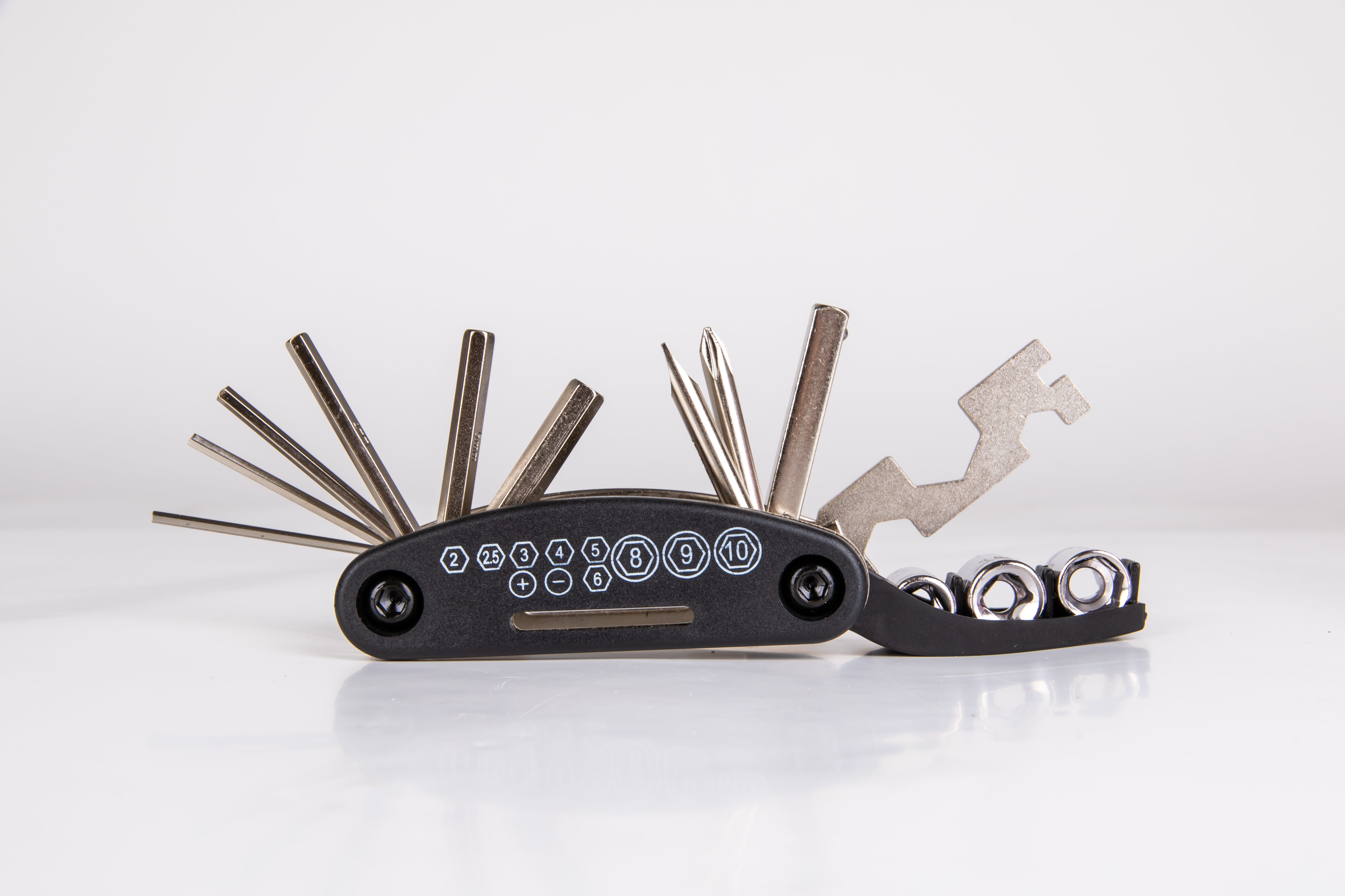 Мультитул 15 в 1 черный  SBY-G69 1/100 SBY-G69