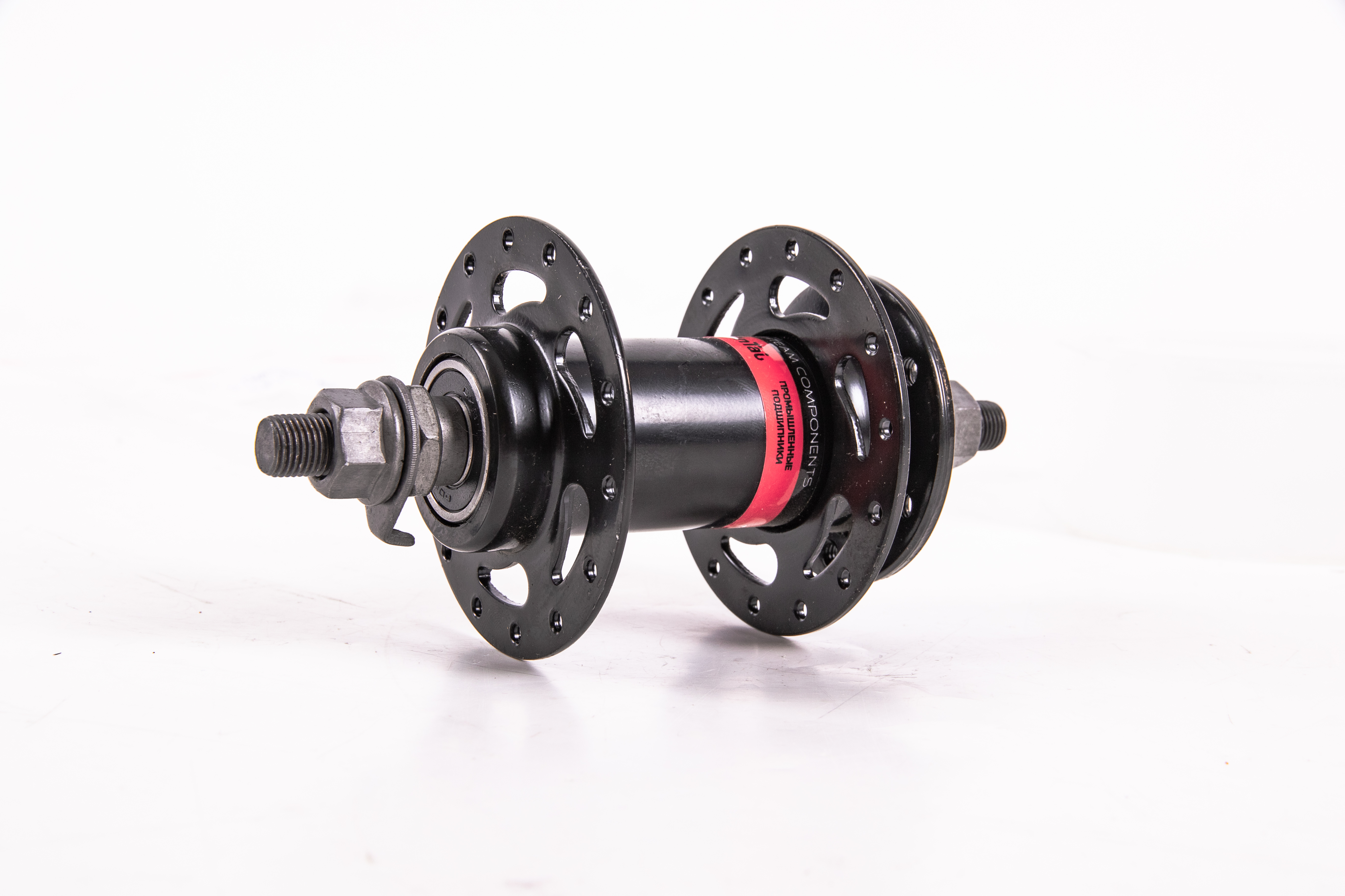 Втулка передняя ANTAI AFD-910G стальная на пром. подшипниках., под диск AFD-910G-28-B