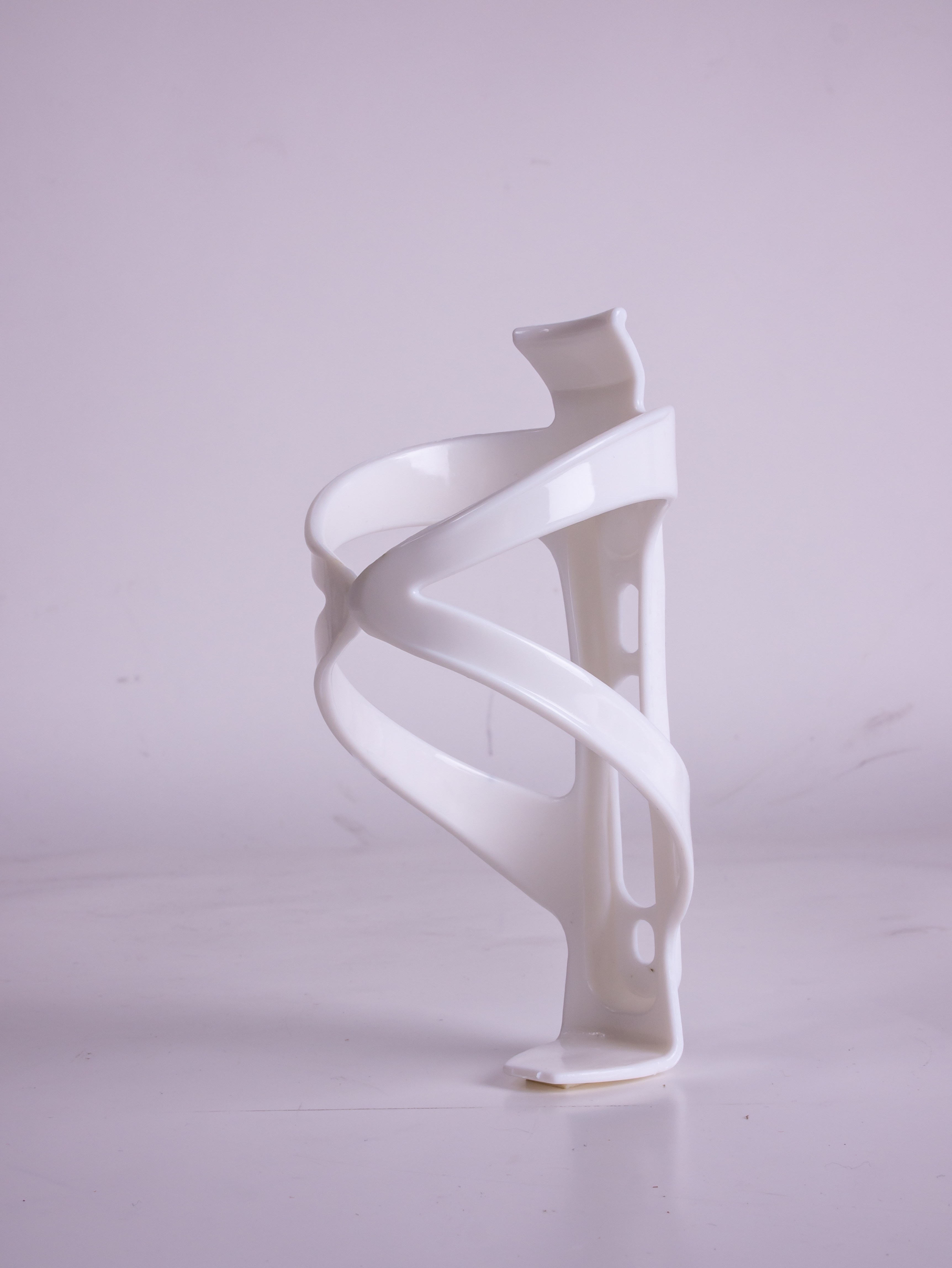 Флягодержатель на раму, пластмасса, белый HL-BC18 white 1/100 HL-BC18 white